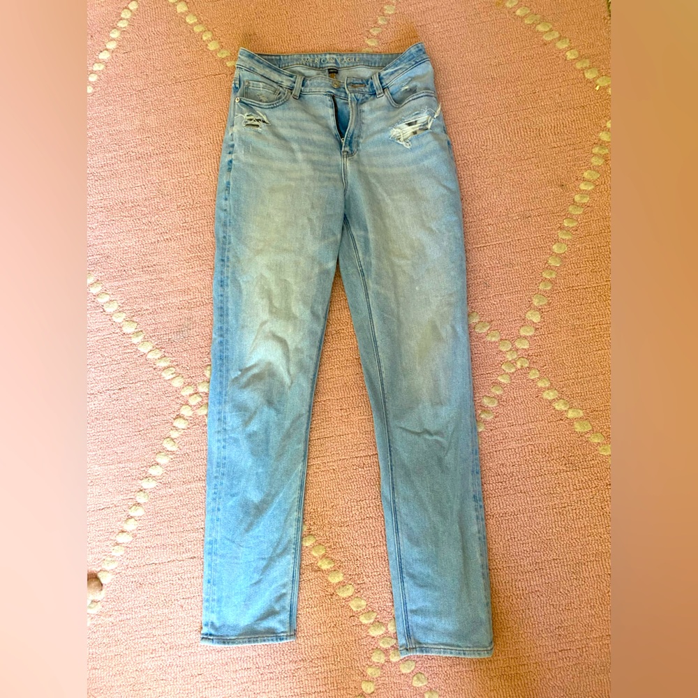 American eagle mom jeans
